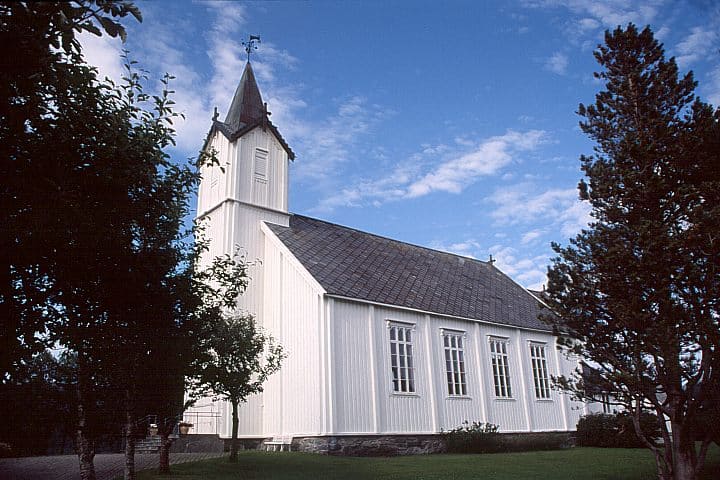 Osen kirke